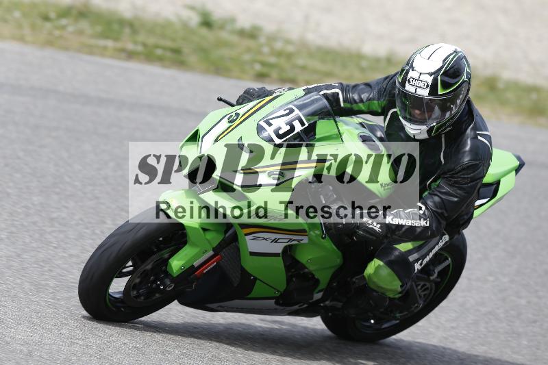 /10 20.04.2026  Pluess Moto Sport ADR/Einsteiger/25